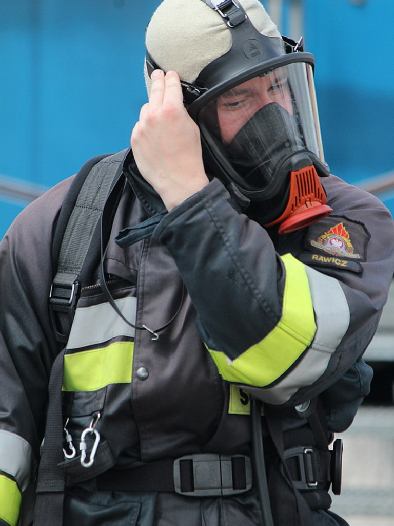 Niecodzienne ćwiczenia strażackie (zdjęcia)