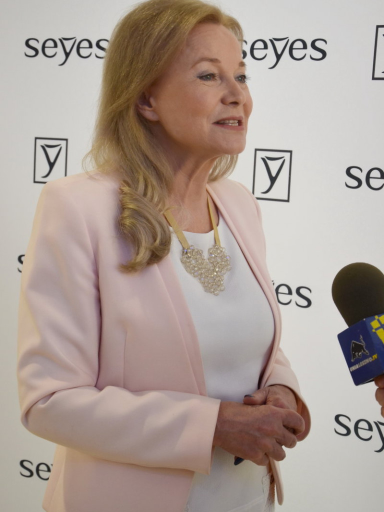 Laura Łącz pomogła przeciąć wstęgę (zdjęcia)