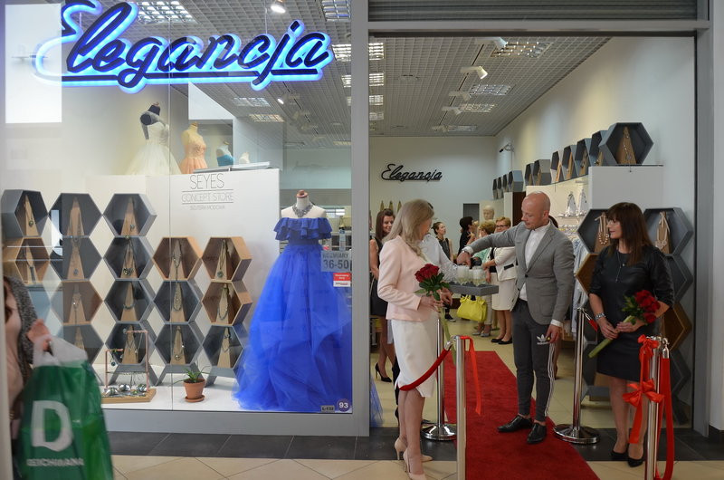 Laura Łącz pomogła przeciąć wstęgę (zdjęcia)