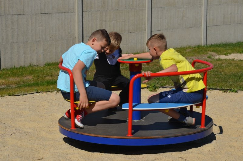Plac zabaw na Dzień Dziecka