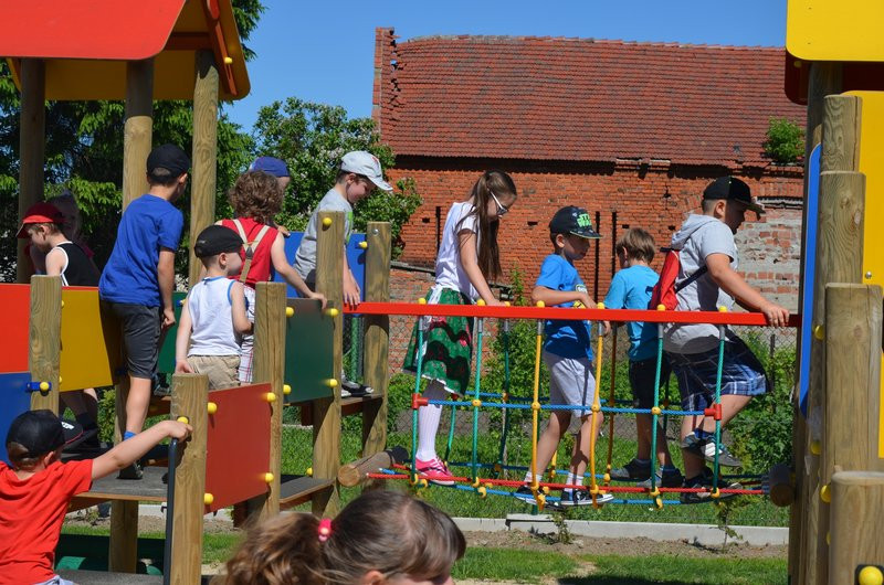 Plac zabaw na Dzień Dziecka