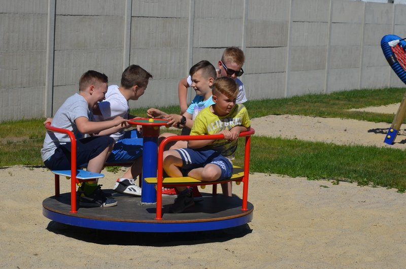 Plac zabaw na Dzień Dziecka