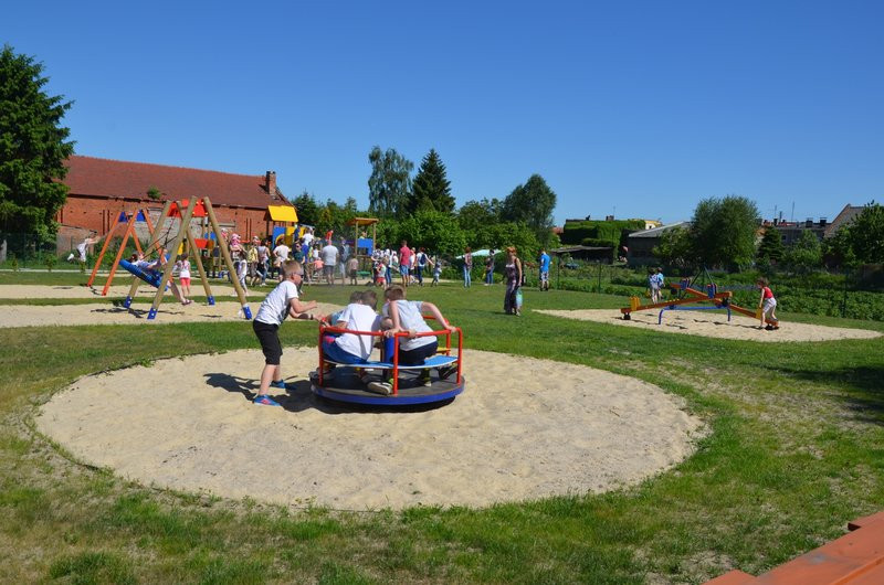 Plac zabaw na Dzień Dziecka