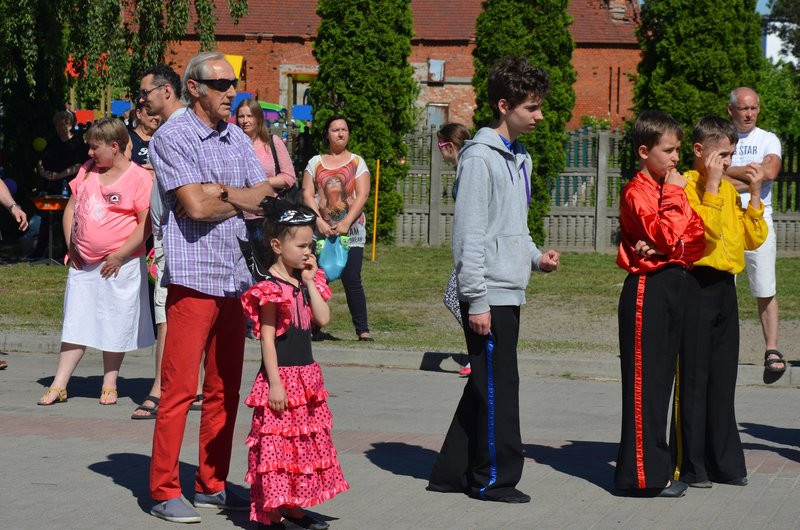 Plac zabaw na Dzień Dziecka