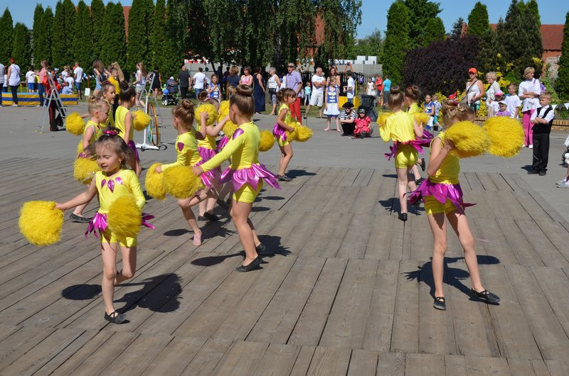 Plac zabaw na Dzień Dziecka