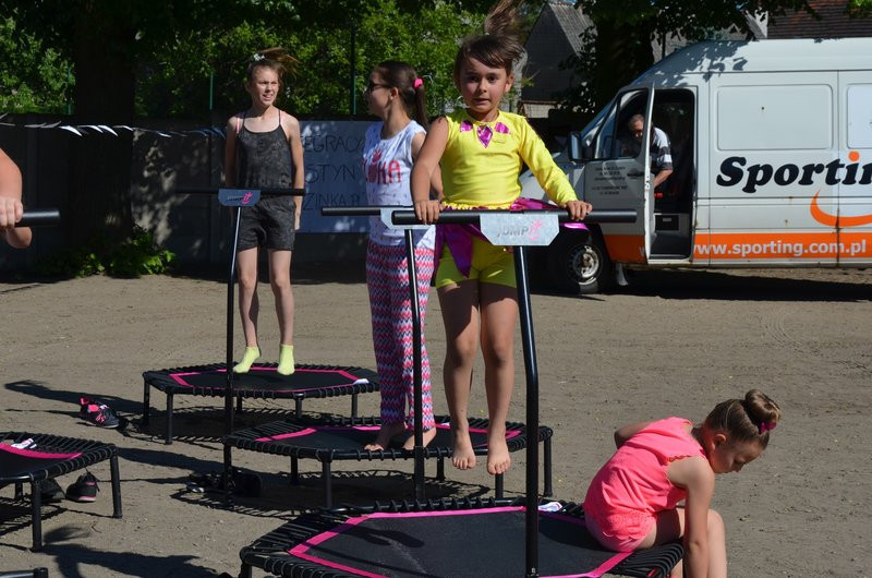 Plac zabaw na Dzień Dziecka