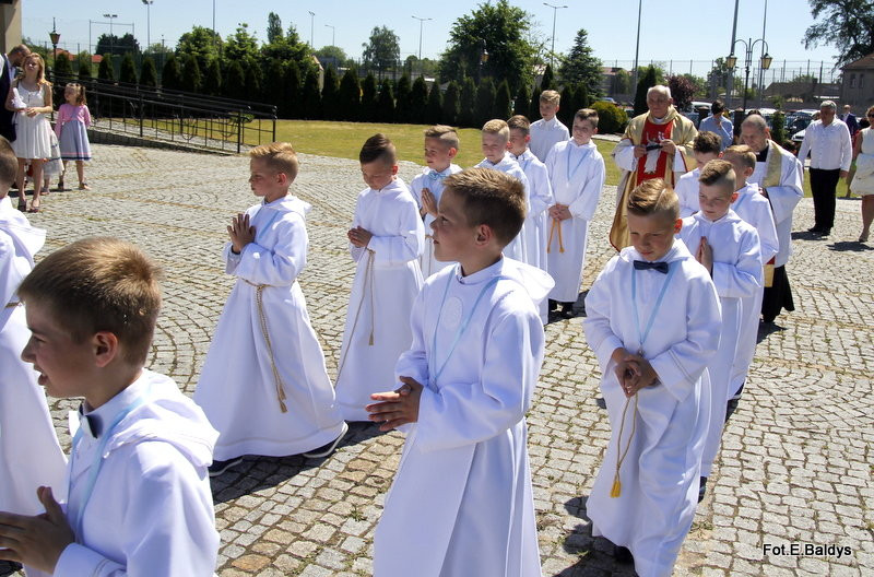 I Komunia Święta w Gronowie (zdjęcia)