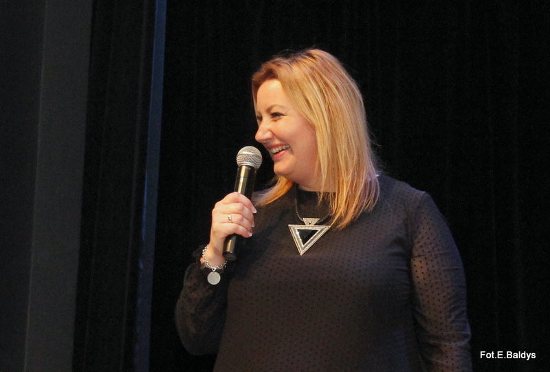 Przedszkolaki z PM 5 wystąpiły dla rodziców w MOK-u (zdjęcia)