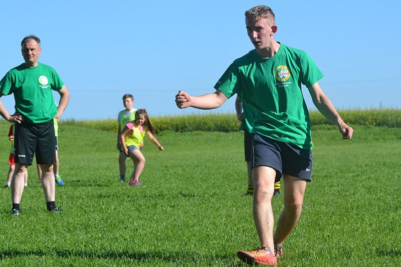 Turniej sportowy w Drobninie (zdjęcia)