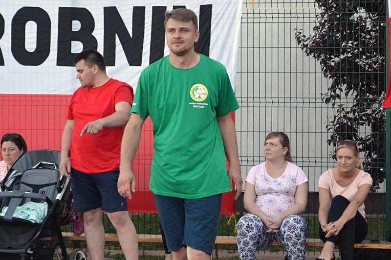 Turniej sportowy w Drobninie (zdjęcia)