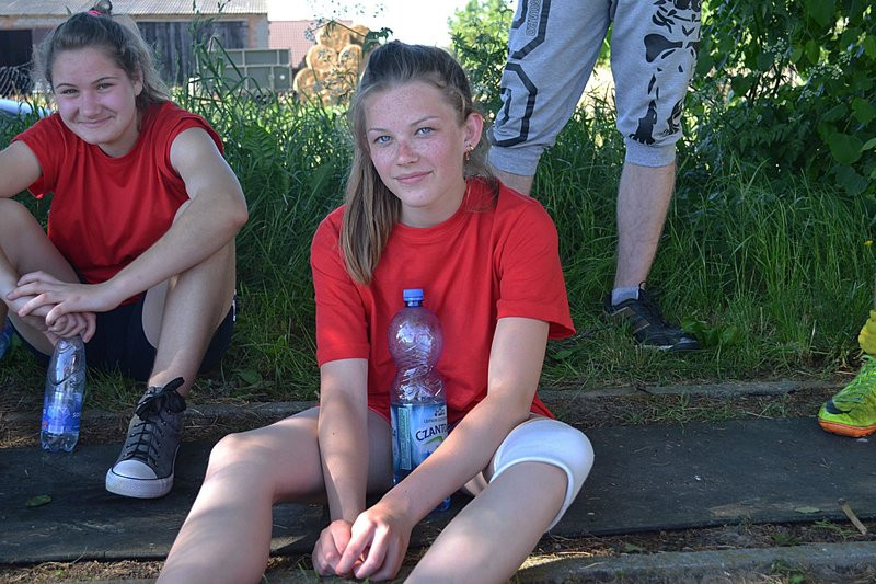 Turniej sportowy w Drobninie (zdjęcia)