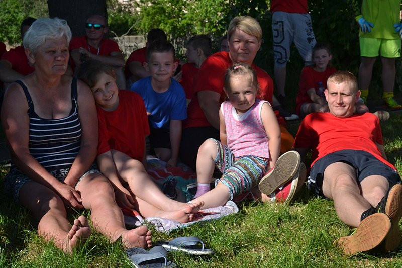 Turniej sportowy w Drobninie (zdjęcia)