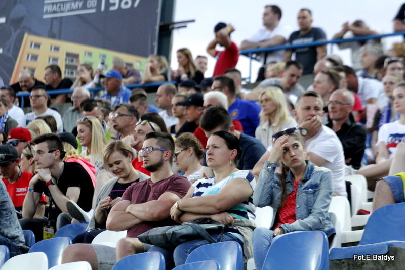 Zobacz siebie na meczu Fogo Unia-GKM Grudziądz (zdjęcia)