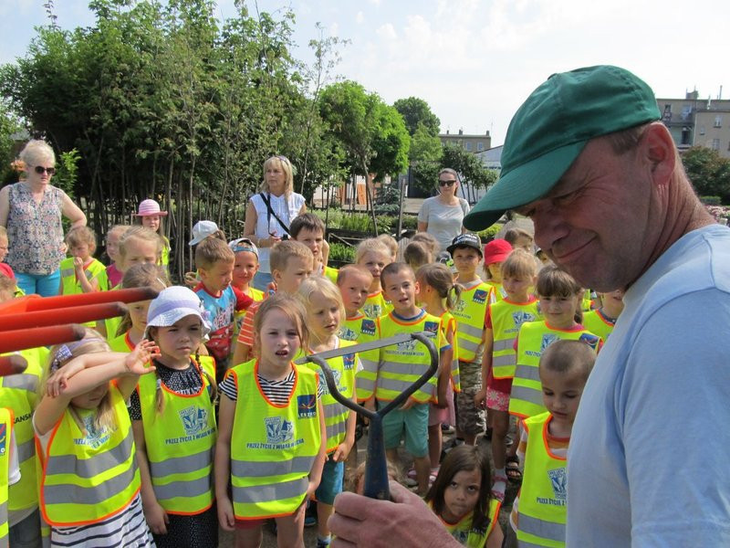 Pracownicy zieleni zapraszają do zakładu (zdjęcia)