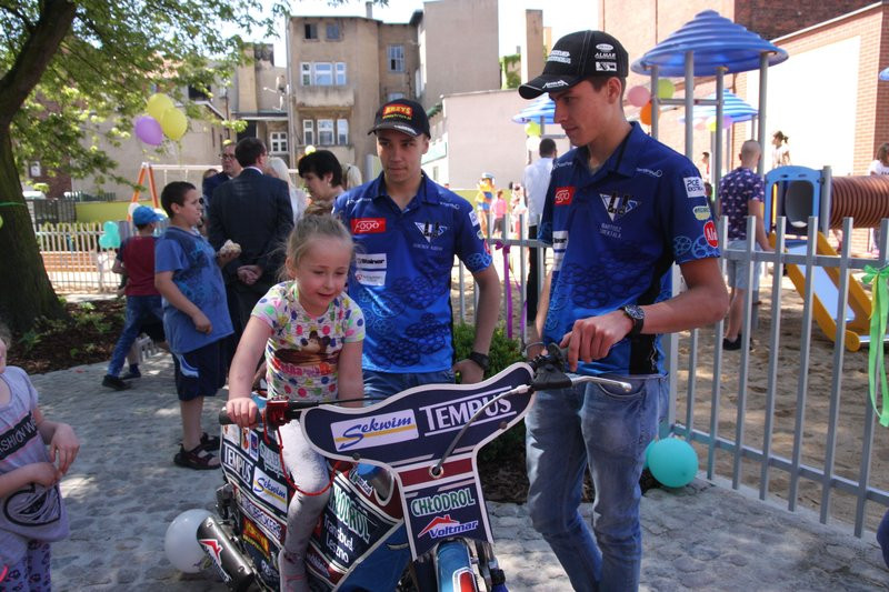 Tęczowy Zakątek pachnący nowością (zdjęcia)