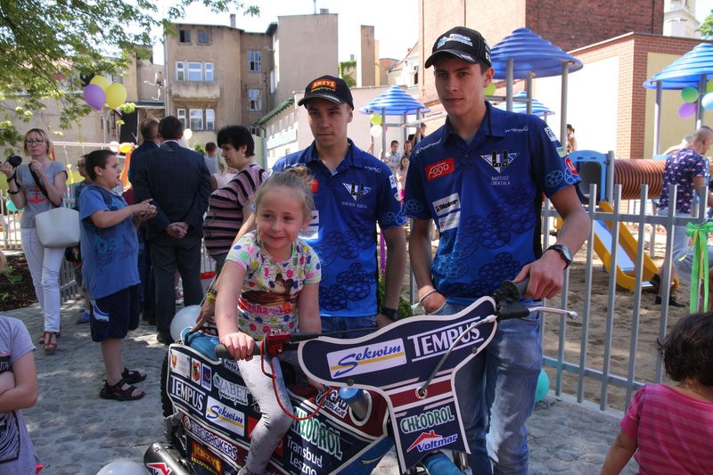 Tęczowy Zakątek pachnący nowością (zdjęcia)