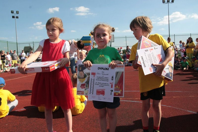 Gminny Dzień Dziecka w Rydzynie (zdjęcia)