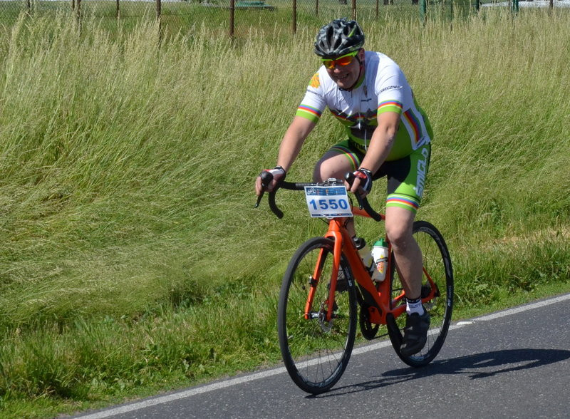 Kolarze na szosach pojezierza (zdjęcia)