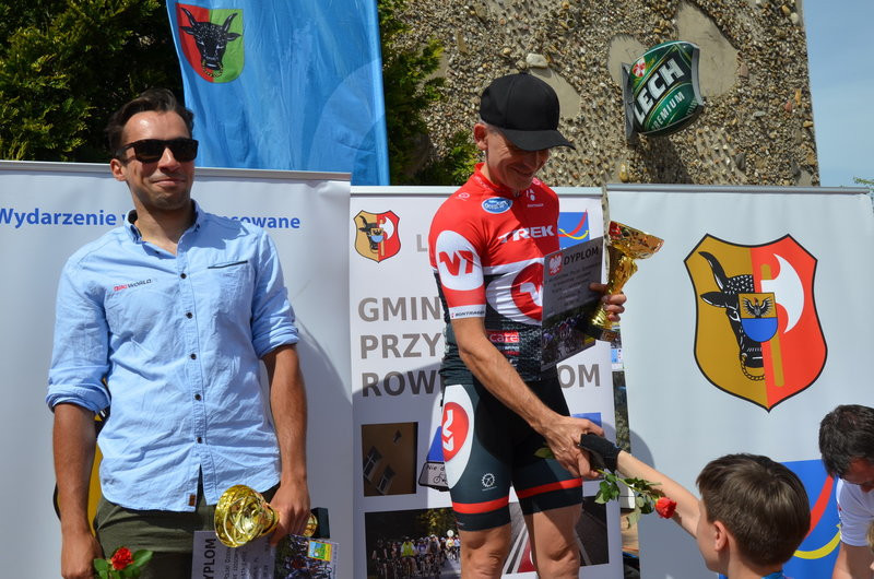 Kolarze na szosach pojezierza (zdjęcia)