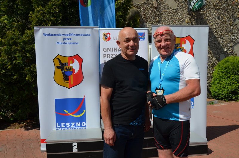 Kolarze na szosach pojezierza (zdjęcia)