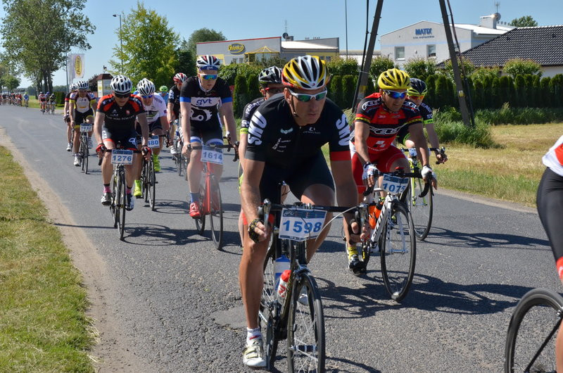 Kolarze na szosach pojezierza (zdjęcia)