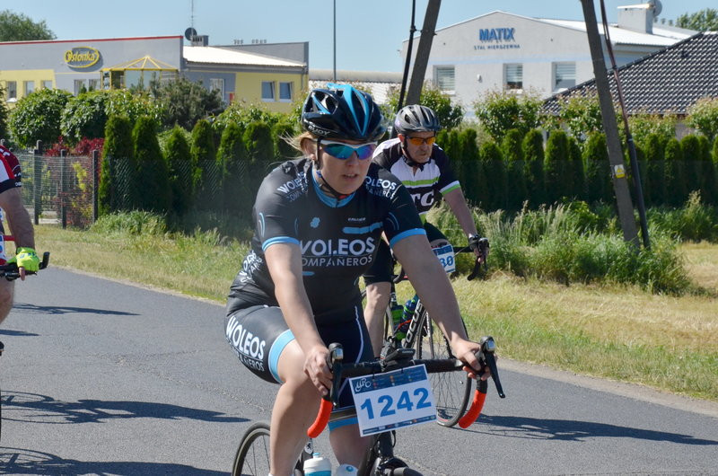 Kolarze na szosach pojezierza (zdjęcia)