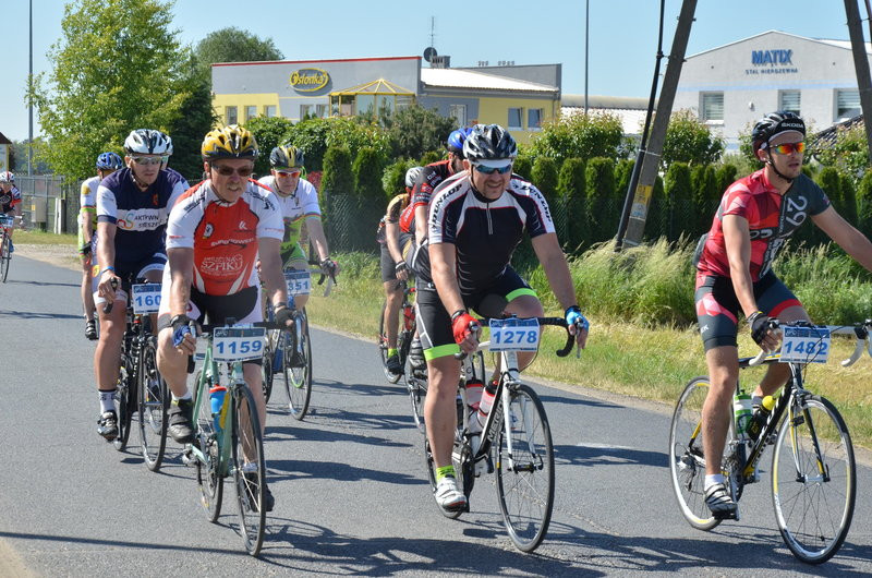 Kolarze na szosach pojezierza (zdjęcia)