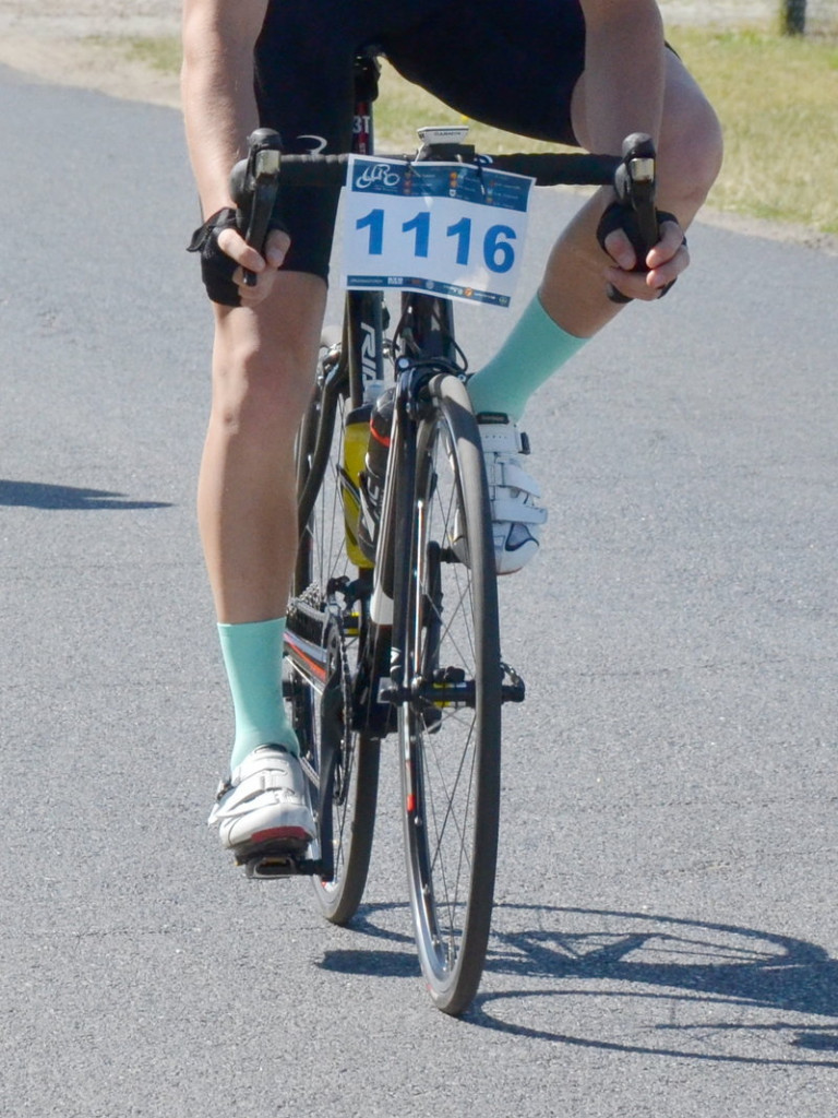 Kolarze na szosach pojezierza (zdjęcia)