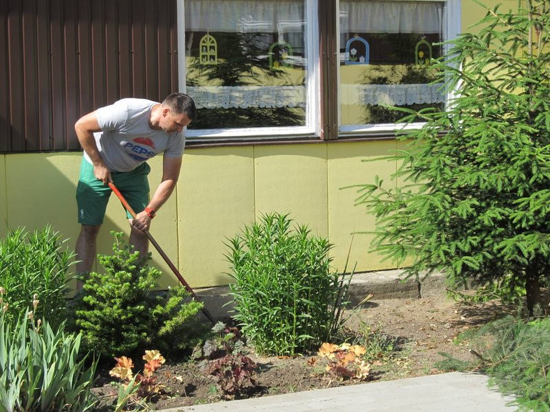 W czynie społecznym dla przedszkola (zdjęcia)