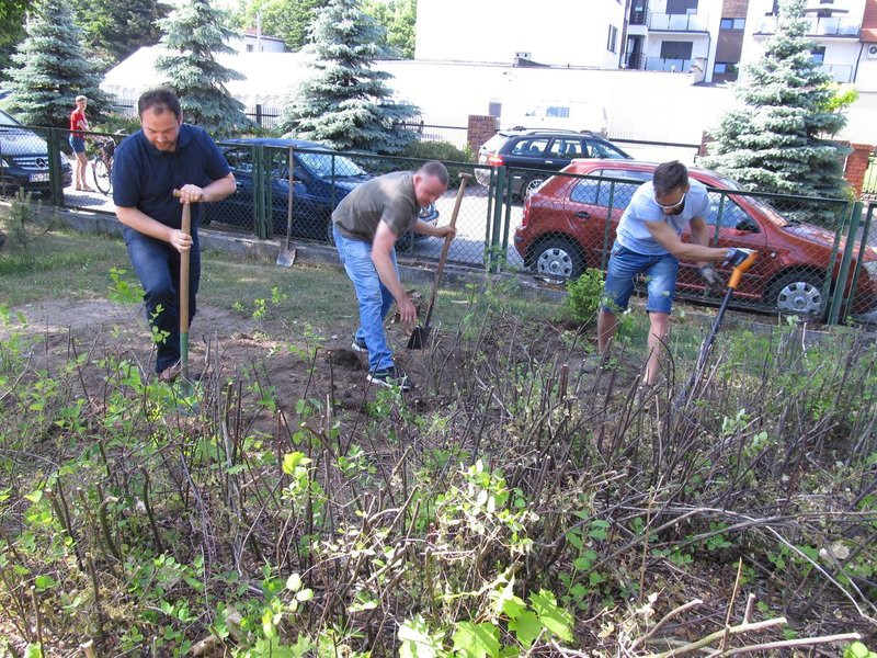 W czynie społecznym dla przedszkola (zdjęcia)