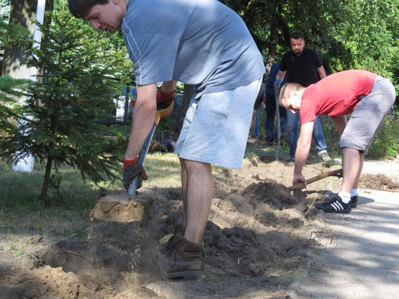 W czynie społecznym dla przedszkola (zdjęcia)