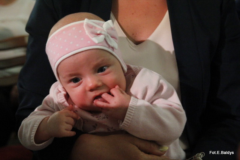 Uroczyście wręczono becikowe (zdjęcia)