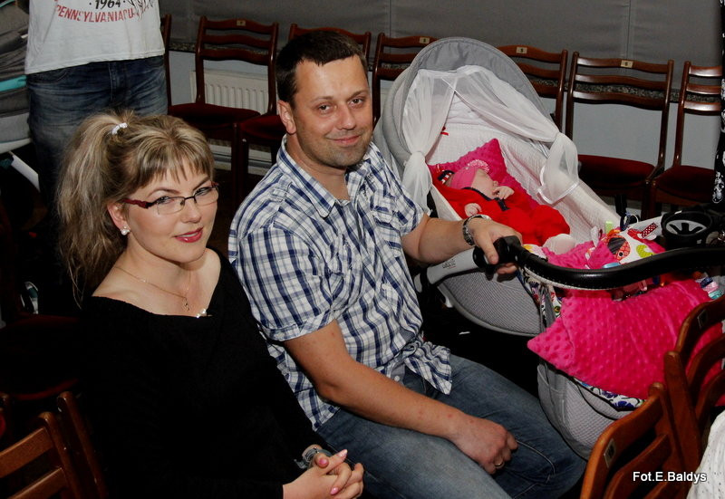 Uroczyście wręczono becikowe (zdjęcia)