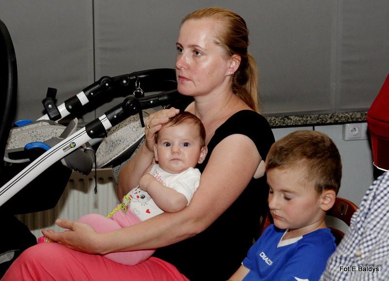 Uroczyście wręczono becikowe (zdjęcia)