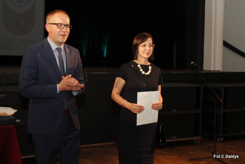 Uroczyście wręczono becikowe (zdjęcia)