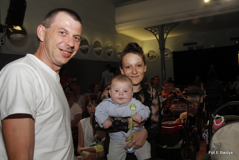 Uroczyście wręczono becikowe (zdjęcia)