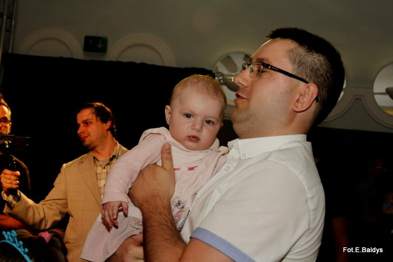 Uroczyście wręczono becikowe (zdjęcia)