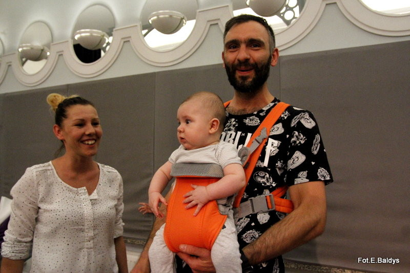 Uroczyście wręczono becikowe (zdjęcia)