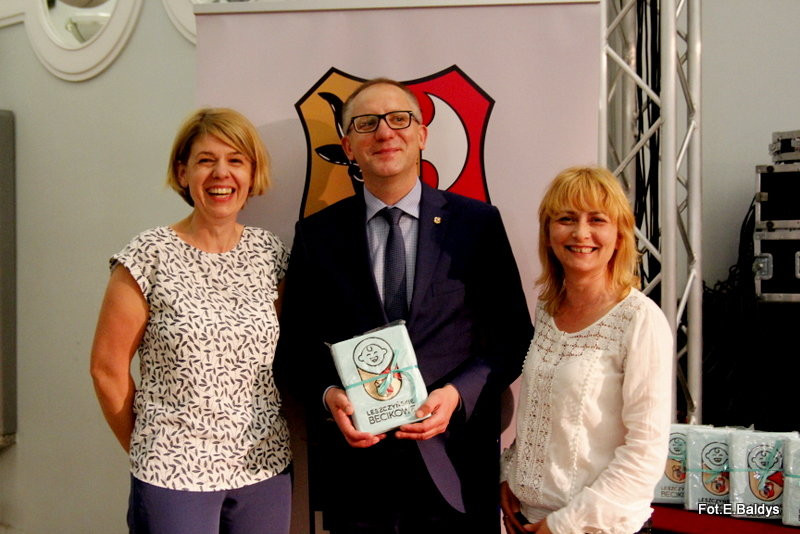 Uroczyście wręczono becikowe (zdjęcia)