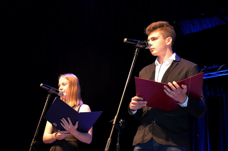 Eksperymenty w MOK-u (zdjęcia)