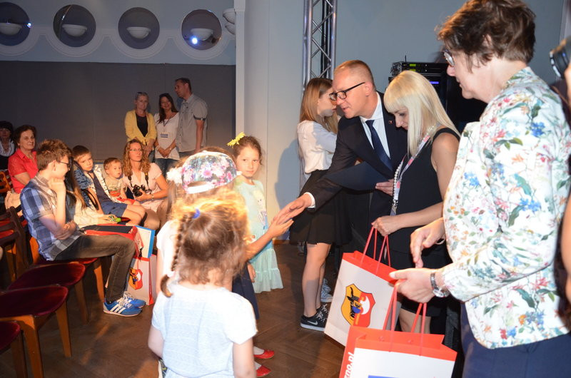 Eksperymenty w MOK-u (zdjęcia)