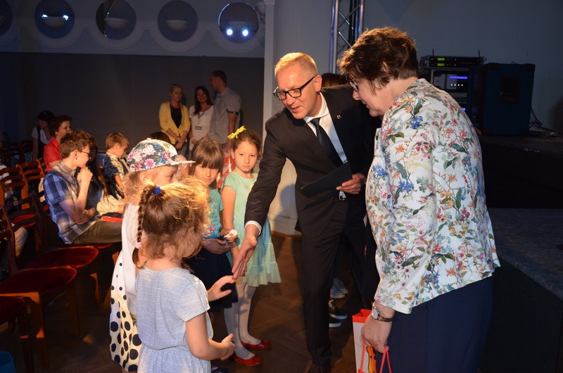 Eksperymenty w MOK-u (zdjęcia)