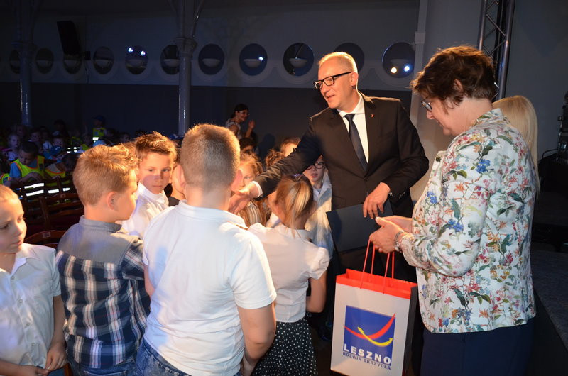 Eksperymenty w MOK-u (zdjęcia)