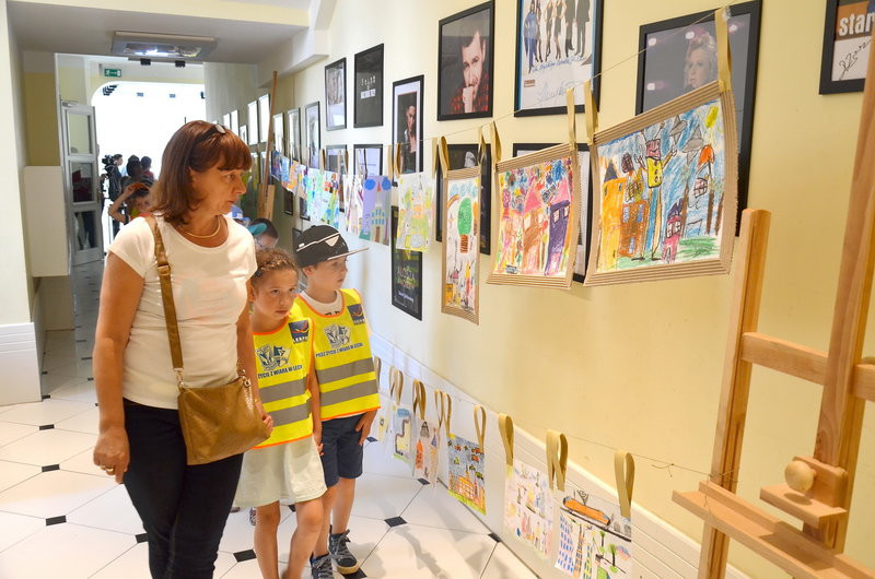 Eksperymenty w MOK-u (zdjęcia)