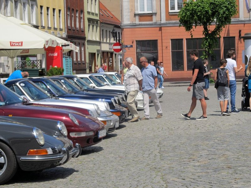Legendarne Porsche 911 na Ziemi Leszczyńskiej (zdjęcia)