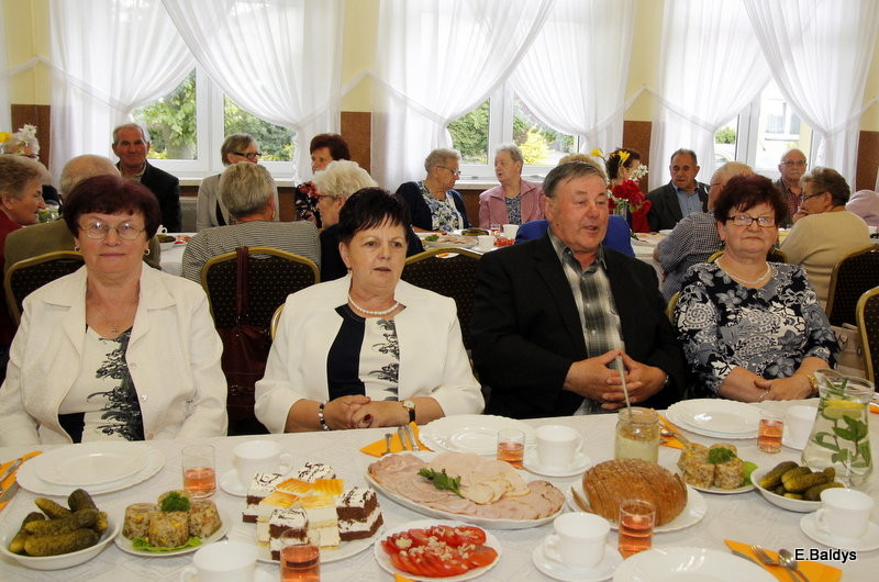 W Belęcinie seniorzy świętowali Dzień Matki i Ojca (zdjęcia)