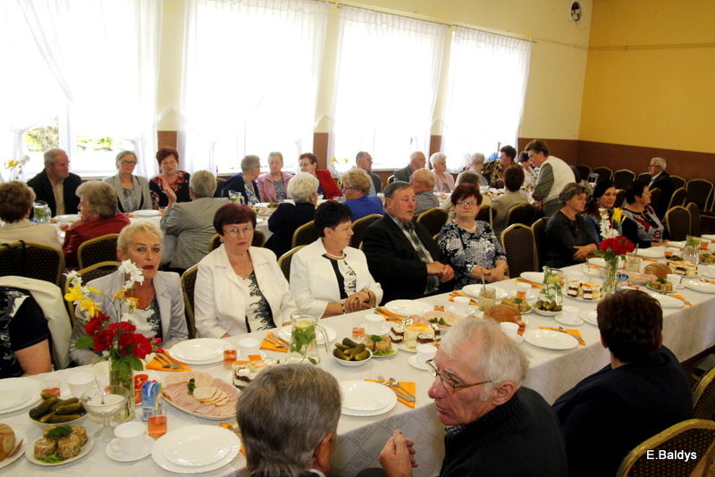W Belęcinie seniorzy świętowali Dzień Matki i Ojca (zdjęcia)