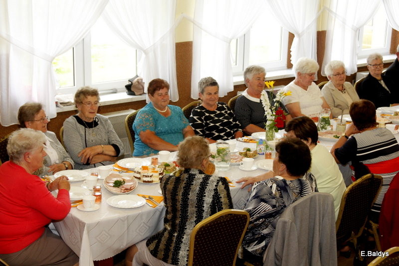 W Belęcinie seniorzy świętowali Dzień Matki i Ojca (zdjęcia)