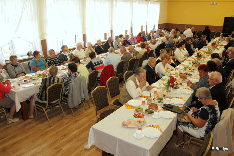 W Belęcinie seniorzy świętowali Dzień Matki i Ojca (zdjęcia)