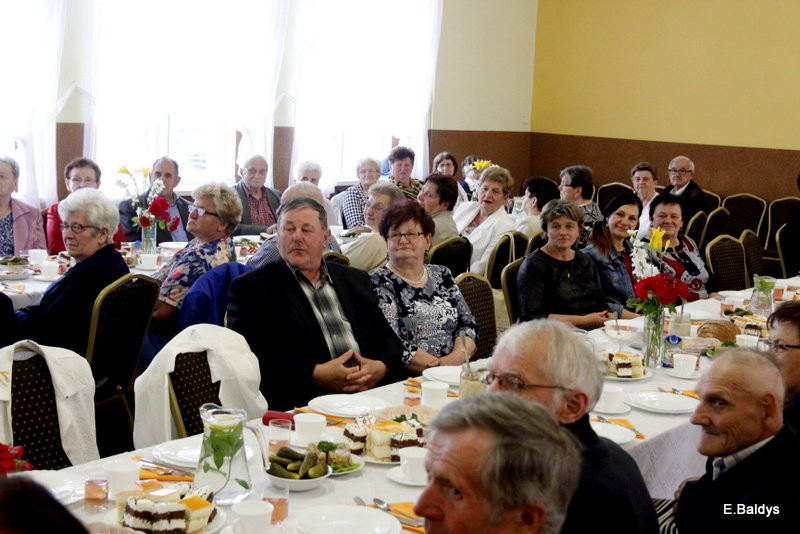 W Belęcinie seniorzy świętowali Dzień Matki i Ojca (zdjęcia)
